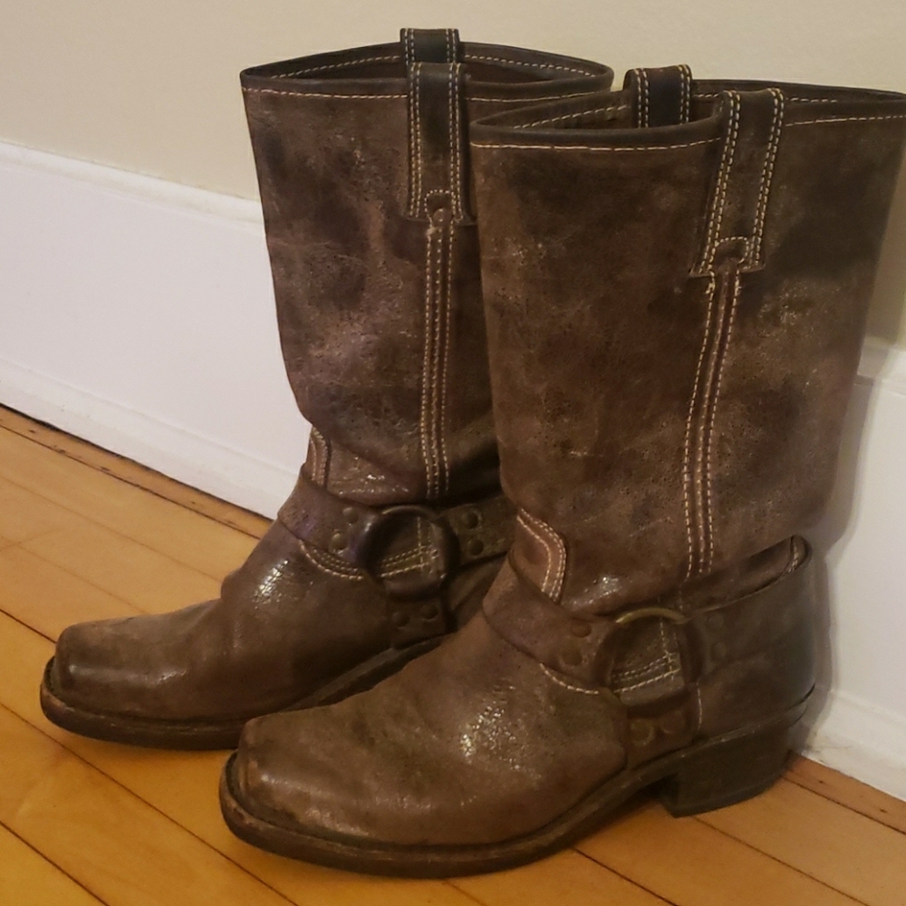 Classic Frye Harness boots